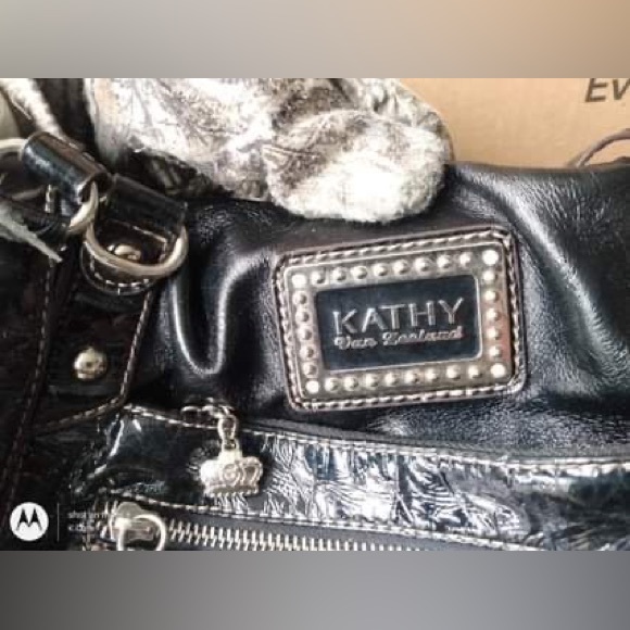 Purse - Picture 2 of 2